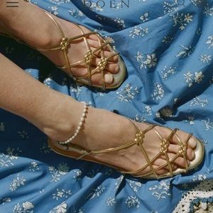 Doen Corsica Sandals in Brass size 39/8.5 or 9